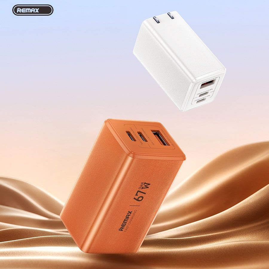 REMAX ( ACC67W ) GaN Fast Charging