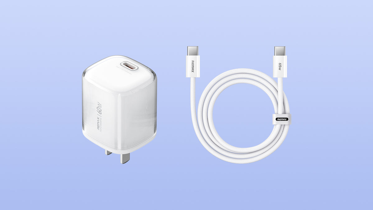 REMAX Lingsun Series 60W  GaN Foldable Charger + C-C  Data Cable Set CA-33(C60W)